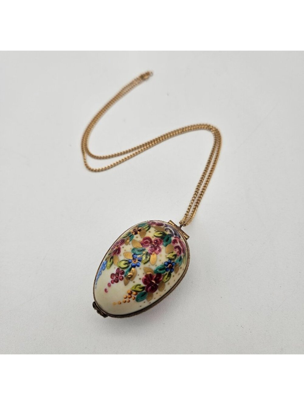 Vintage Peint Main Limoges Hand Painted Locket Trinket Pendant Necklace